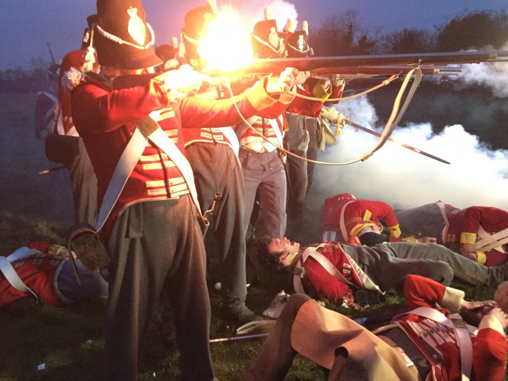 26._waterloo_soldiers_firing_guns